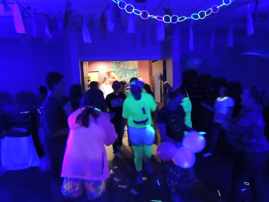 Fiesta neon. (Glow party) - Casafiestas - Luz y sonido en