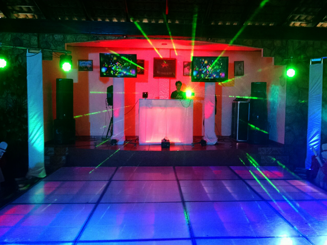 Karaoke profesional - Casafiestas - Luz y sonido en Guadalajara, DJ para  Fiestas